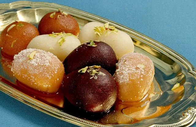 MIXED SWEETS BOX